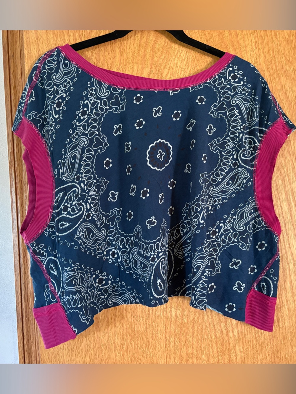 NATURAL LIFE Navy Bandana Print Crop Top with Pink Trim
